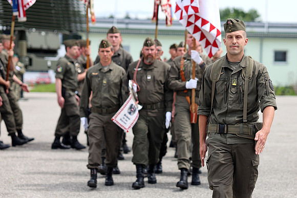 Kommandoübernahme Luftraumüberwachung