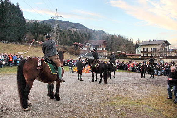 Tennengauer Perchtentreiben