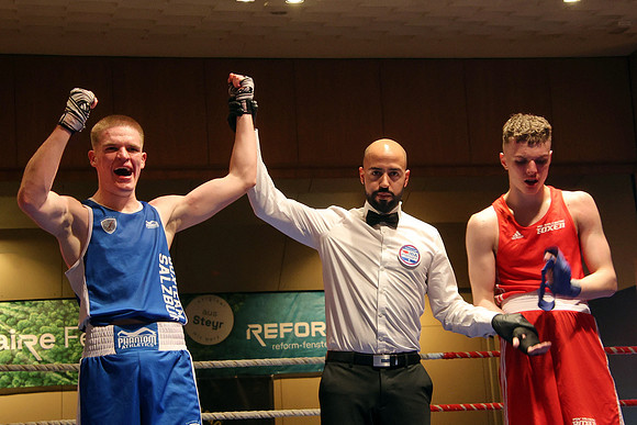 Boxgala in der Salzberhalle