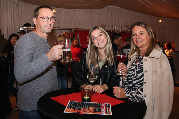 Brandheiße Partynight 2022