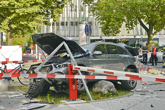 Schwerer PKW Unfall in Salzburg