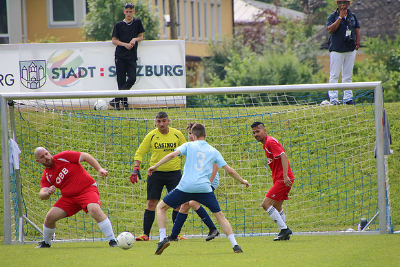 16.06.2022 Integrations-Fussball WM