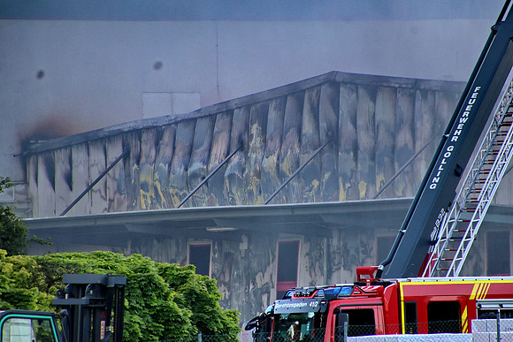 Großbrand bei Emco Hallein