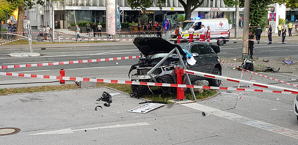 Schwerer PKW Unfall in Salzburg